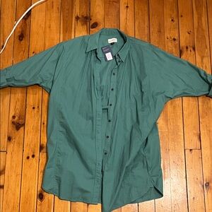 Universal Thread Sage Green Shirt